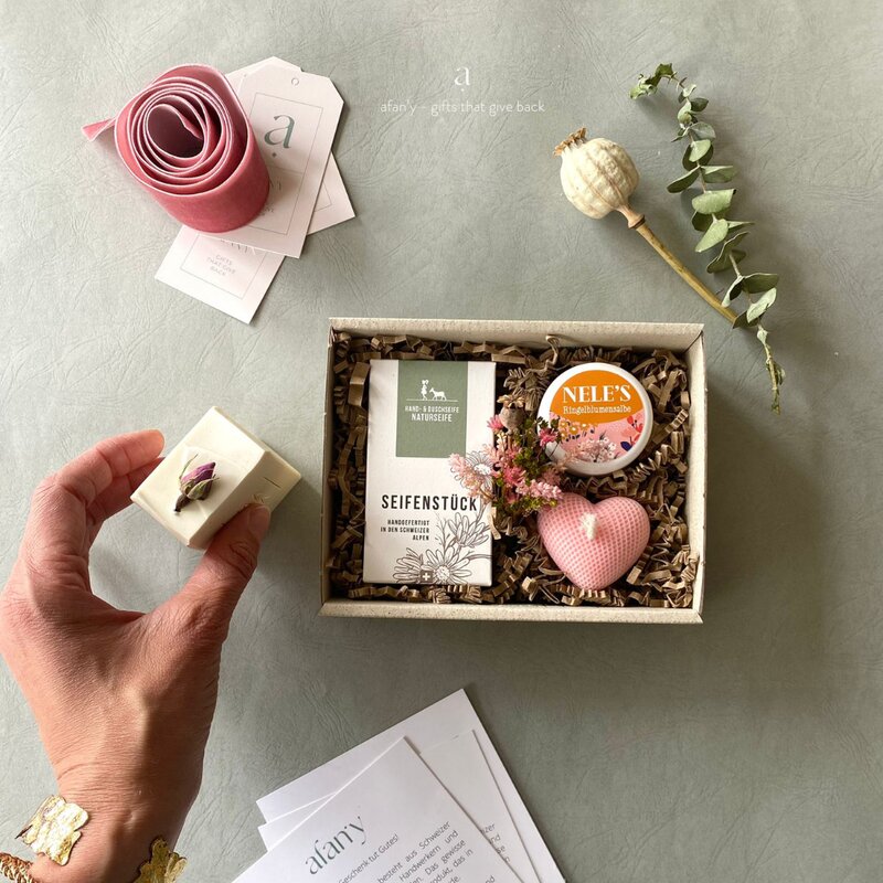 Mother's Day Surprise - rosé